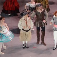 После спектакля :: Лидия Бусурина