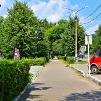 Алатырь. Аллея улицы Московской летом. :: Пётр Чернега