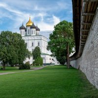Свято-Троицкий собор (г. Псков) :: Виктор Желенговский