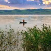 На вечерней рыбалке.. :: Алексей Мезенцев На вечерней рыбалке.. :: Алексей Мезенцев