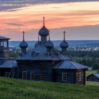 Абрикосовый рассвет в Заозерье :: Sergey38 