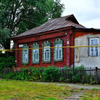 Алатырь. Дом по ул. Комсомола 95. :: Пётр Чернега Алатырь. Дом по ул. Комсомола 95. :: Пётр Чернега