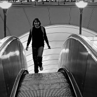 ВНИЗ :: Виктор Никитенко