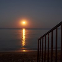 восход луны :: Эдуард Тищенко