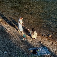 На берегу... :: Сергей Шатохин 