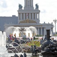 ВДНХ 10 августа :: Михаил Бибичков