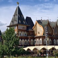 Дворец царя Алексея Михайловича в Коломенском :: <<< Наташа >>>