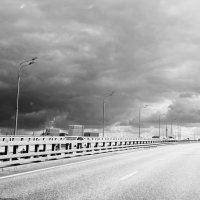 «Сон бетонных стен…» :: Арина Невская