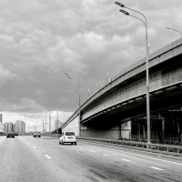 «Сон бетонных стен…» :: Арина Невская