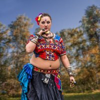 Танцовщица :: SanSan 