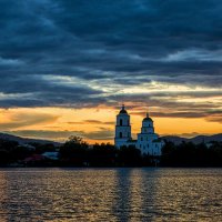 ... :: Dmitry Ozersky