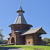 Проездная башня Николо-Карельского монастыря в Коломенском :: <<< Наташа >>>