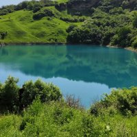 Голубое озеро. :: Александр Кондаков