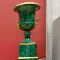 Декоративное убранство интерьеров Эрмитажа. Вазы :: Любовь Сахарова