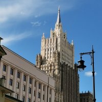 Здание МИД России со стороны Денежного переулка. Млсква :: Любимова Ольга 