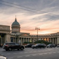 Вечер у Казанского собора :: Константин Бобинский