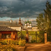 Прогулки по городу. Ростов Великий. :: Николай Феофанов