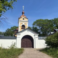 Скит Казанской иконы Божией Матери...Остров "Коневец" :: Наталия Павлова