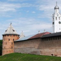 Митрополичья башня и Часозвоня :: Александр Ильчевский 