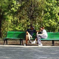 На лавочке :: Юрий Гайворонскiий