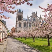 Весенний город :: Irene Irene