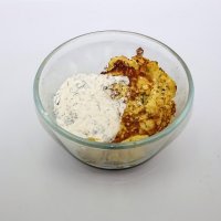 Оладушки из кабачков с сыром со сметанным соусом :: Валерий Иванович