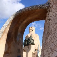 На крыше дома-пещеры :: Ольга 