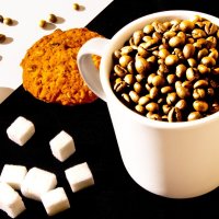 Натюрморт с кофе :: Александр Чашин