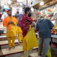 Возвращают из храма :: Георгий А