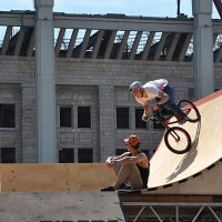 Соревнования по велофристайлу :: Анатолий Колосов