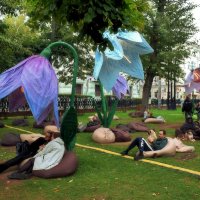 Отдых на Чистопрудном бульваре. :: Татьяна Помогалова