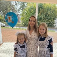 мама с дочками :: Alexandr Engels 