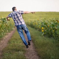 Везёт тебе,ты летаешь... :: VitokFly