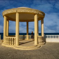 Беседка :: Анатолий Чикчирный