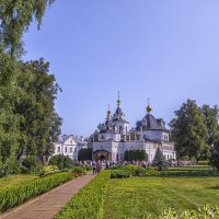 Свято-Троицкий Стефано-Махрищский монастырь в День преставления прп. Стефана Махрищского :: Сергей Цветков Свято-Троицкий Стефано-Махрищский монастырь в День преставления прп. Стефана Махрищского :: Сергей Цветков