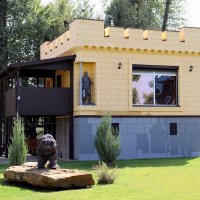 Дом. :: Владимир Моисеев