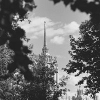 Гостиница "Украина" :: Виталий Потапкин