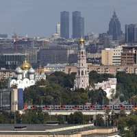 Новодевичий монастырь с Воробьевых гор :: <<< Наташа >>> Новодевичий монастырь с Воробьевых гор :: <<< Наташа >>>