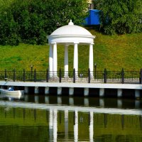 Чебоксары. Ротонда этно-парка "Амазония". :: Пётр Чернега Чебоксары. Ротонда этно-парка "Амазония". :: Пётр Чернега