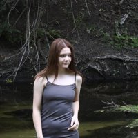 Река тоже уже дышит Осенью.. :: Сергей 