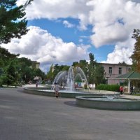 Фонтан в парке  Тренёва :: Валентин Семчишин