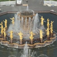 Фонтан Дружба народов :: <<< Наташа >>>