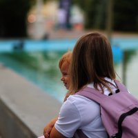 На фонтане :: Юрий Гайворонскiий