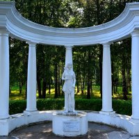 Чебоксары. Скульптура "Мирина". :: Пётр Чернега