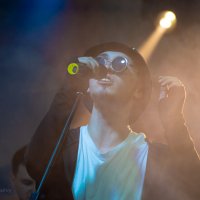 На рок-концерте. :: Андрей Андрианов