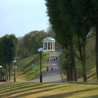 Ротонда в Ярославле :: Танзиля Завьялова