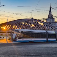 Утренний трамвай :: Алексей Чуркин