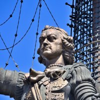 Пётр и Церетели. :: Владимир Мигонькин