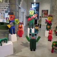 Попробуйте отыскать Ван-Гога, Йозефа Бойса и Фриду Кало. :: Егор Бабанов