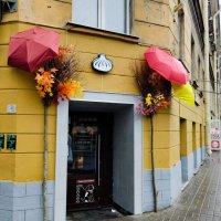 Питер без зонтиков никак) :: Галина Бобкина